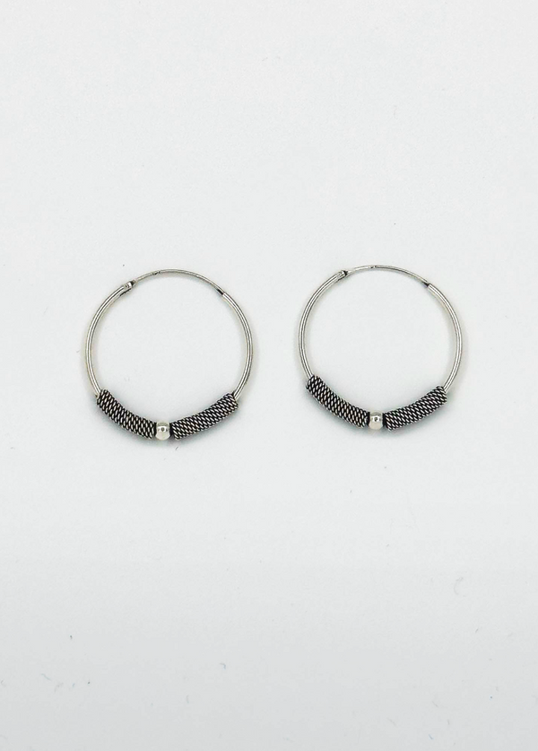 Smashed Lemon 60037 Kleine En Bohemian Hoepel Oorbellen | Silver