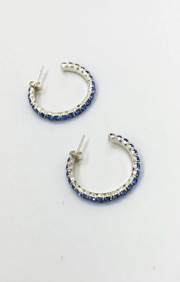 Smashed Lemon 60039 En Kleine Open Hoepel Oorbellen Met Licht Zirkoon | Silver-Light Blue