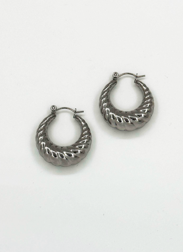 Smashed Lemon 60053 Title: Roestvrijstalen En Hoepel Oorbellen Met Textuur | Silver