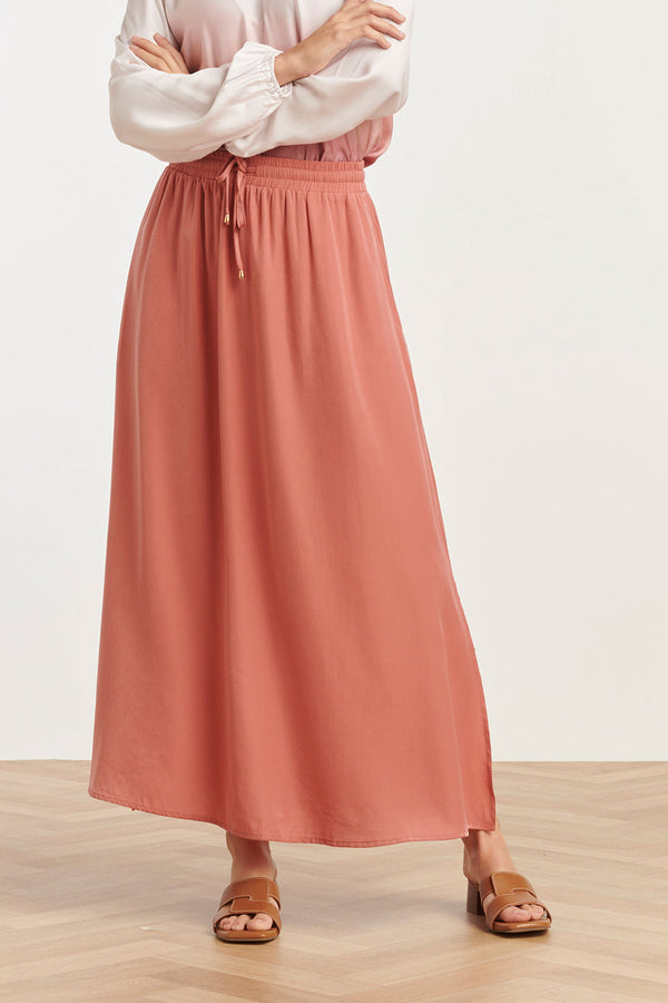 Smashed Lemon 25143 Rayon Satin Maxi Rok | Old Pink