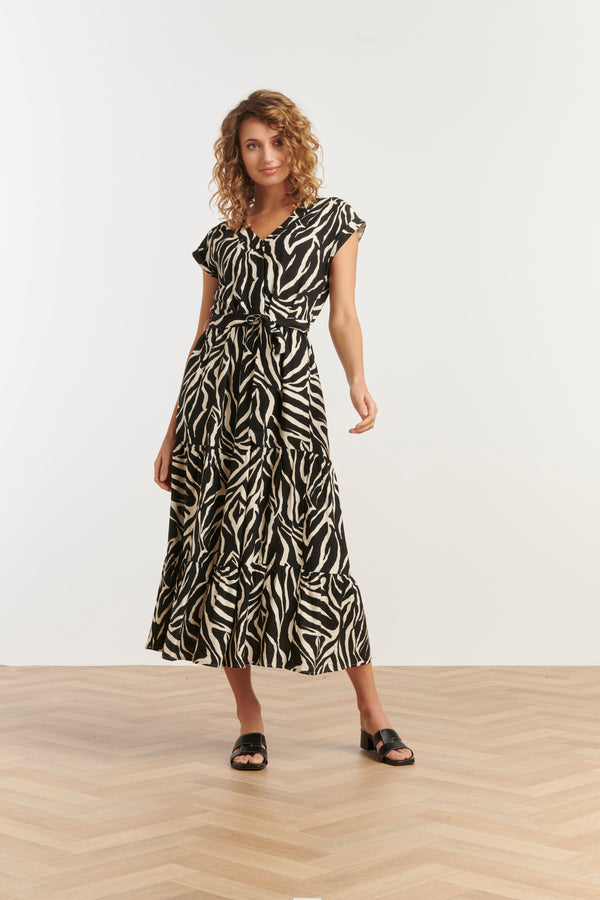 Smashed Lemon 35125 Jurken | Black-Off-White