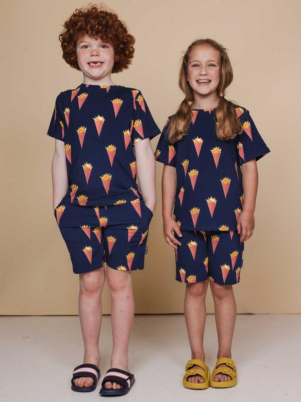 snurk Fries Navy T-shirt en Shorts set Kids