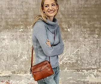 Spikes & Sparrow Spikes & Sparrow Leren Crossbodytas – Hawaii – Brandy Cognac