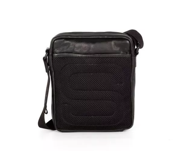 Spikes & Sparrow Spikes & Sparrow Leren Crossbodytas – Jason – Zwart