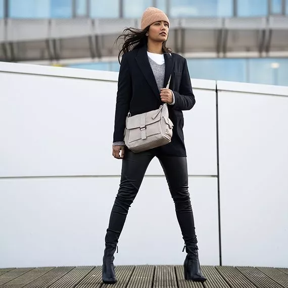 Spikes & Sparrow Spikes & Sparrow Leren Crossbodytas – Juni – Mud