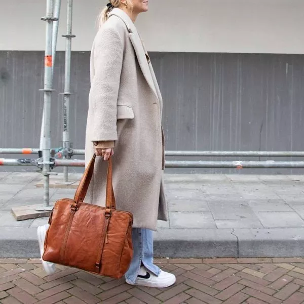 Spikes & Sparrow Spikes & Sparrow Leren Laptoptas / Schoudertas – Kansas – Donkerbruin