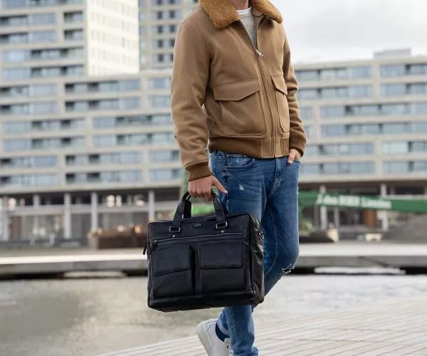 Spikes & Sparrow Spikes & Sparrow Leren Laptoptas – Utah – Zwart