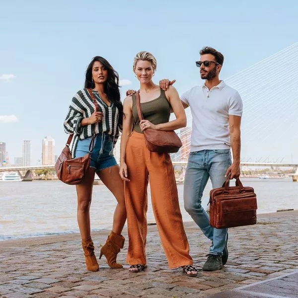 Spikes & Sparrow Spikes & Sparrow Leren Schoudertas / Crossbodytas – Ellie – Brandy Cognac