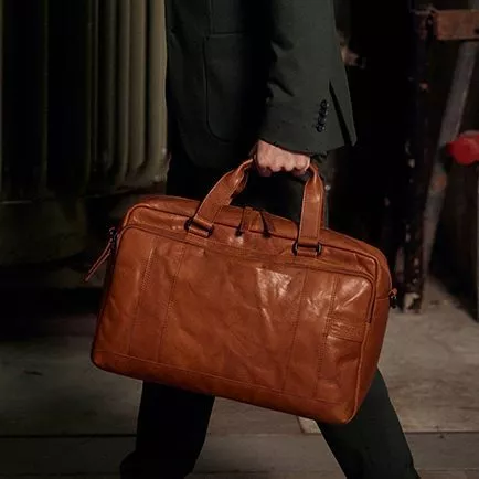 Spikes & Sparrow Spikes & Sparrow Leren Weekendtas – Nyles – Zwart