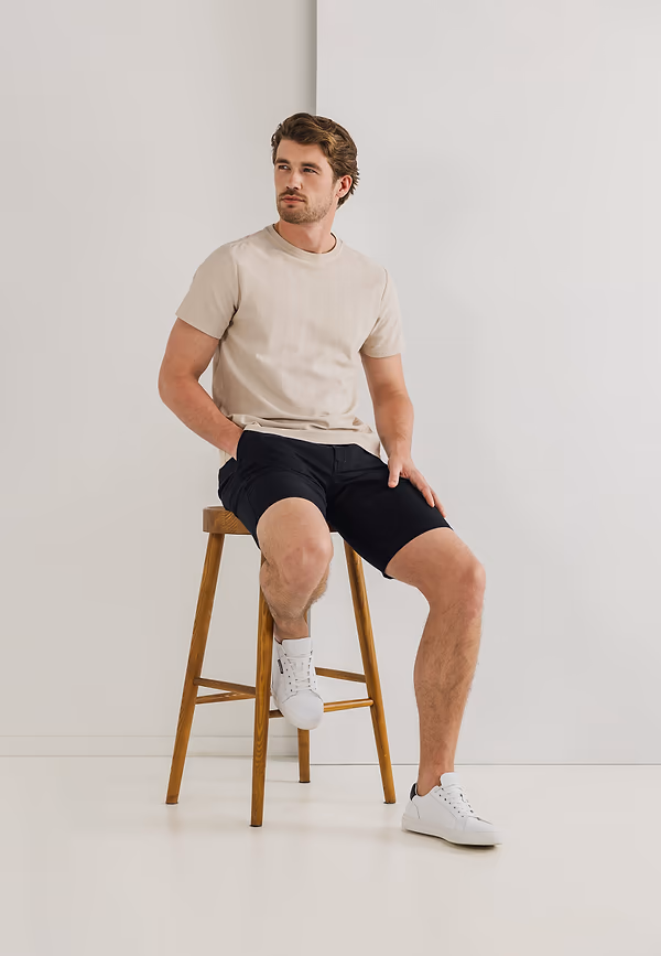 State Of Art Chinoshort Met Gestreepte Details Donkerblauw Uni