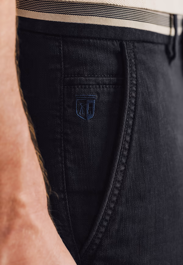 State Of Art Chinoshort Met Gestreepte Details Donkerblauw Uni