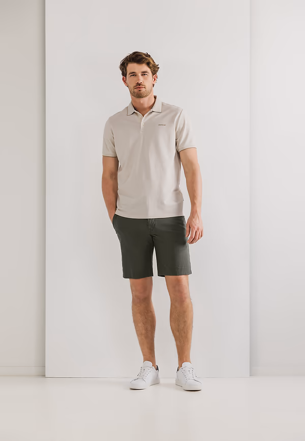 State Of Art Chinoshort Met Gestreepte Details Mosgroen Uni