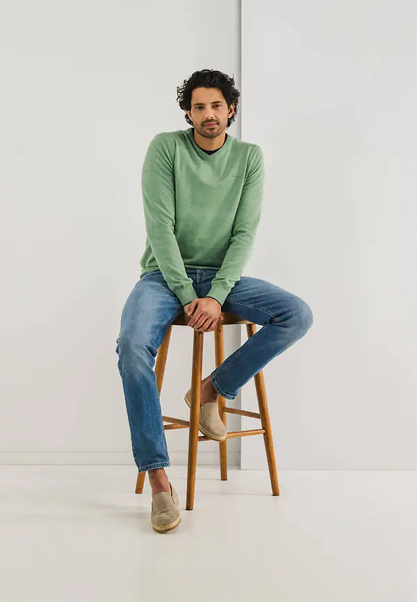 state of art Basis trui met V-hals bladgroen uni