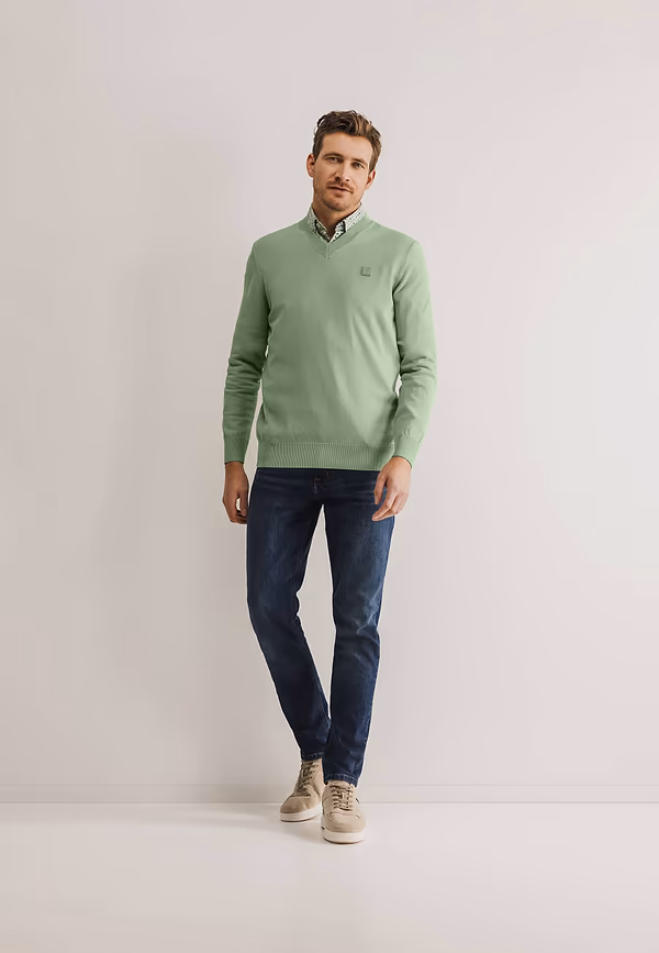 State Of Art V-hals Trui Van Een Viscose-mix Bladgroen Uni
