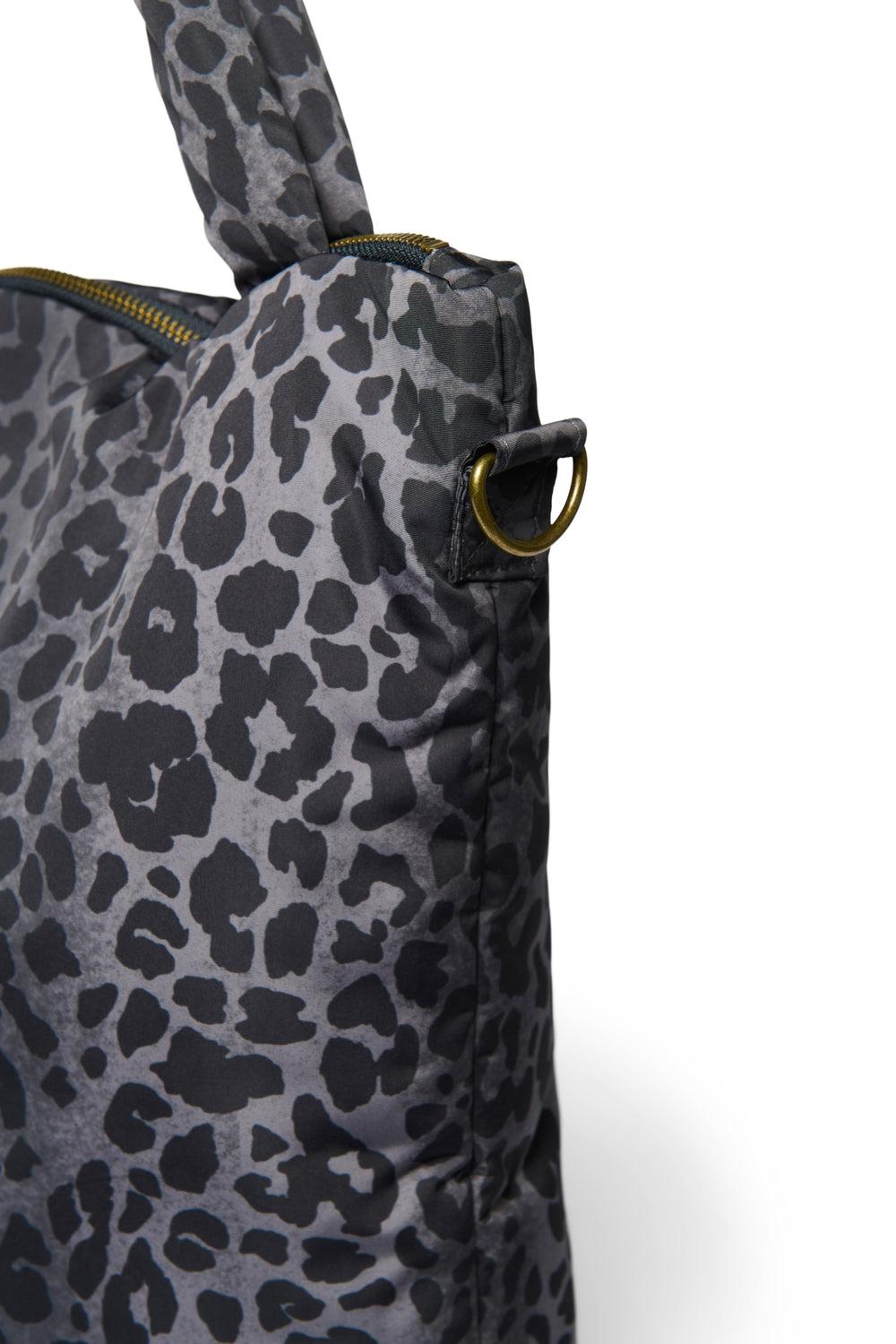Studio Noos Antra Leopard Diaper Bag