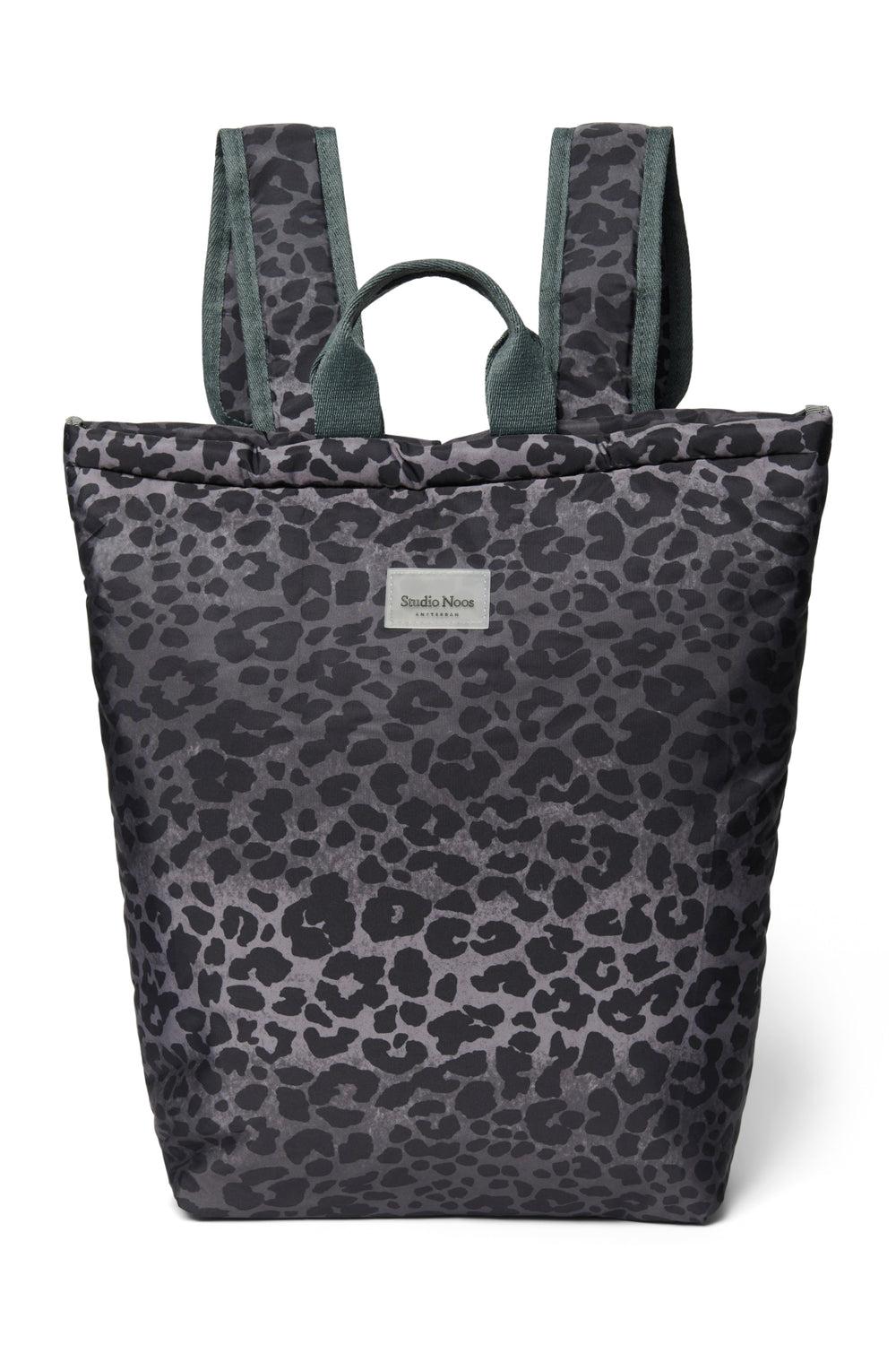 studio noos Antra Leopard Puffy Adult Backpack
