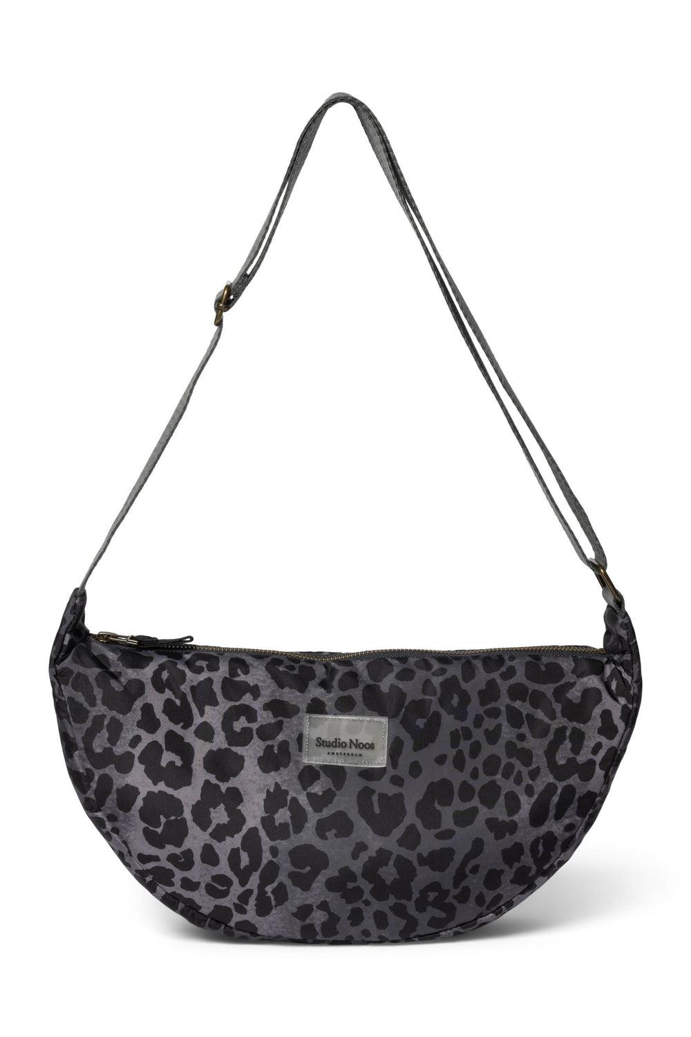 studio noos Antra Leopard Puffy Adult Fanny Pack