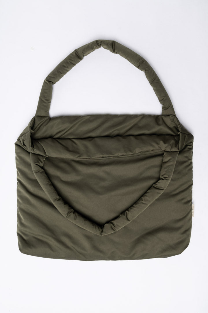 Studio Noos Groene Puffy Mom Bag