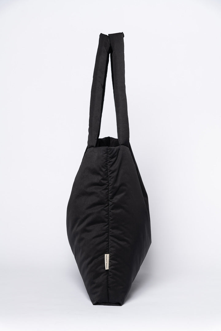 Studio Noos Zwarte Puffy Mom Bag