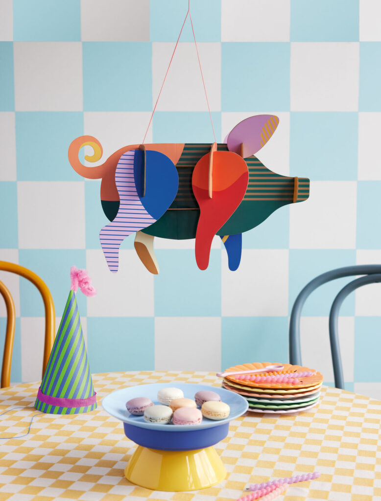 Studio Roof Daisy Piglet Mobiel Daisy Piglet Mascots