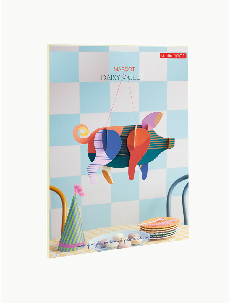 Studio Roof Daisy Piglet Mobiel Daisy Piglet Mascots