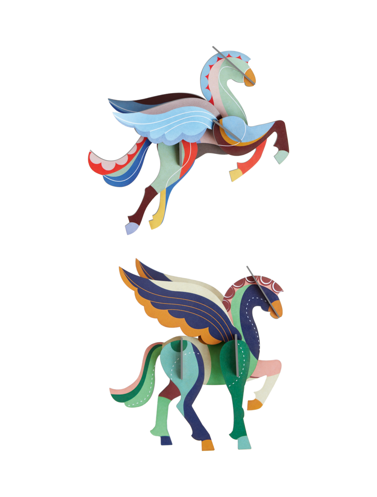 studio roof Flying Pegasus set of 2 Thema's Flying Pegasus set of 2 Dino's & Unicorns