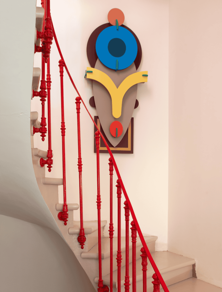 Studio Roof Lamu Mask – Large Atelier Toit Lamu Mask – Large Larger Than Life