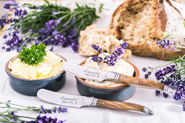 style de vie Luxury Line Botermessen Olijfhout