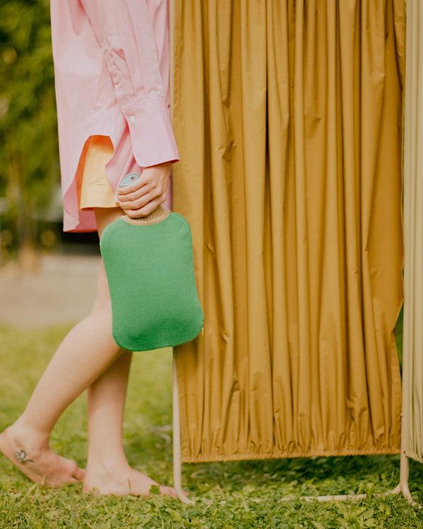 Suite702 Warmwaterkruik Green