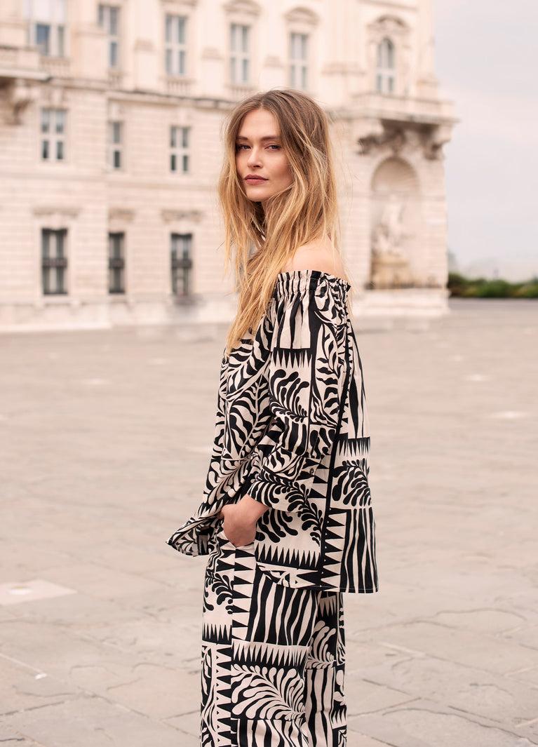 summum Off-shoulder blouse two-tone