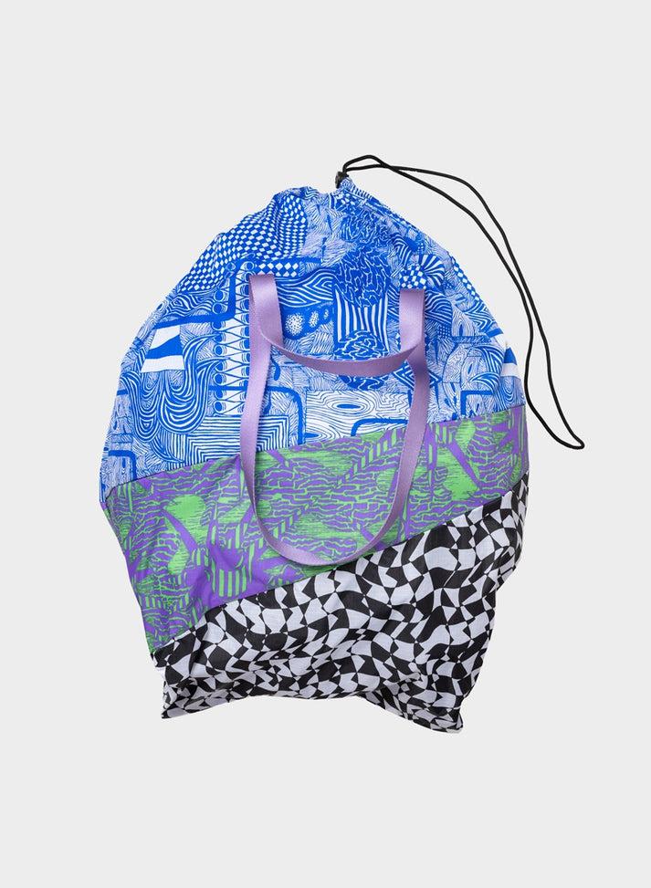 susan bijl Endless Smoking Croissant Blue