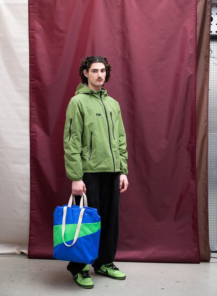 Susan Bijl Yves & Greenscreen MEDIUM