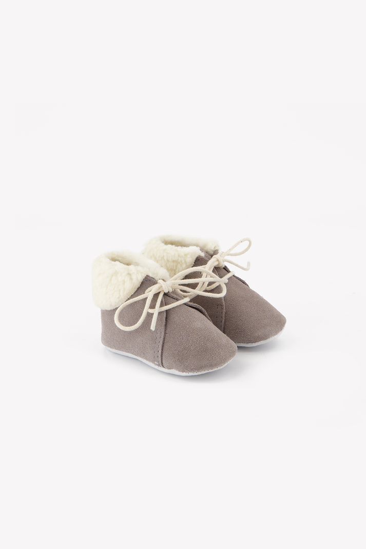 tartine et chocolat Slippers Grijs nubuck Zand