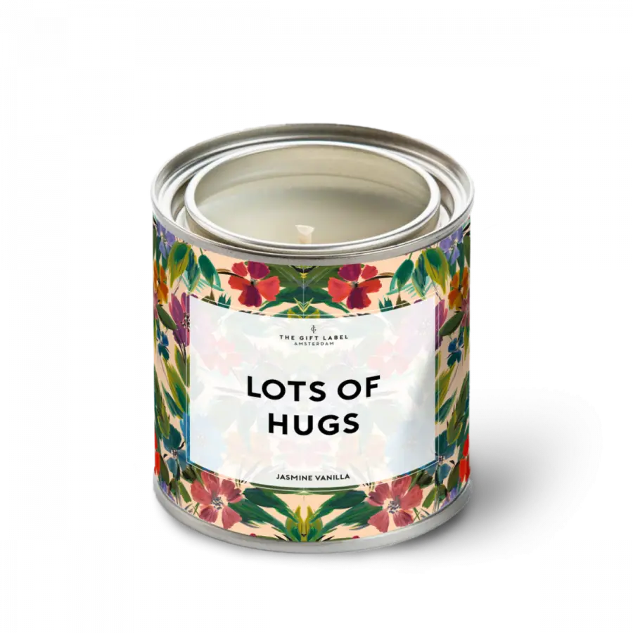 The Gift Label Candletin310gr - Lots Of Hugs FW24 - Jasmine Vanilla