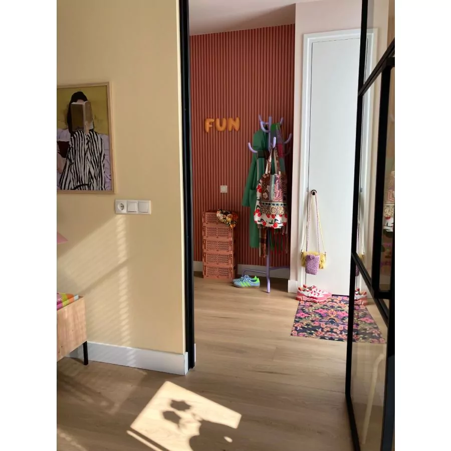 The Gift Label Wall Letter - D - Orange