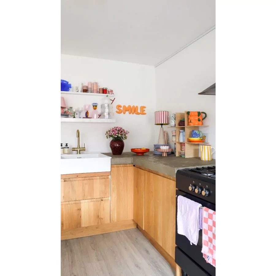 The Gift Label Wall Letter - I - Orange