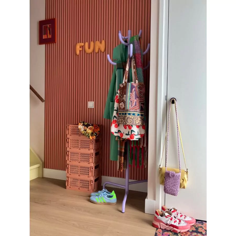 The Gift Label Wall Letter - Y - Orange