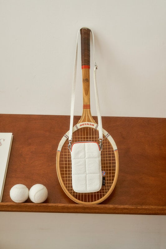 tinne mia Luce Puffy phone pouch - Sports - Tyvek White