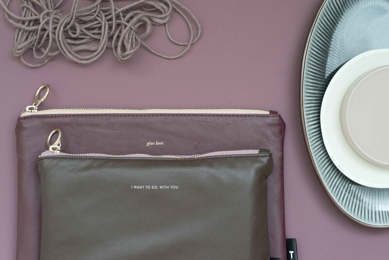 tinne mia Feel Good Pouch- Dark Brown