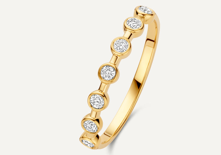 tov essentials Bezel Set Diamant Band Ring (0.15 ct) 14 Karaat Goud met Diamanten