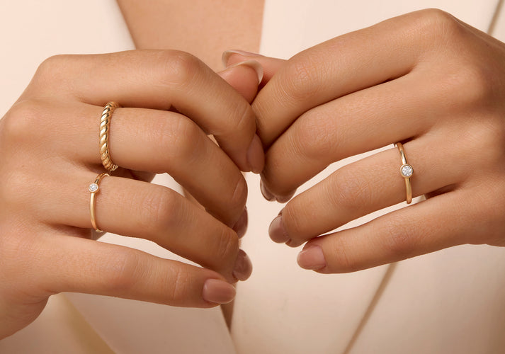 Tov Essentials Bezel Set Diamant Ring (0.05 Ct) 14 Karaat Goud Met Diamant