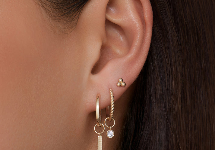 Tov Essentials Bezel Set Zirkonia Oorbel Bedel 14 Karaat Goud