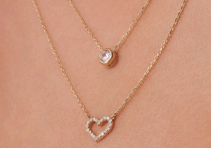 Tov Essentials Bezel Set Zirkonia Pendant Ketting 14 Karaat Goud