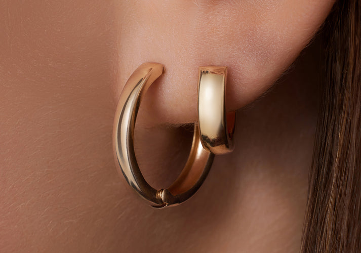 Tov Essentials Chunky Medium Hoops (18mm) 14 Karaat Goud