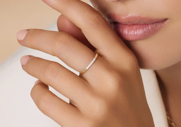 Tov Essentials Diamant Line Ring (0.05 Ct) 14 Karaat Goud Met Diamanten