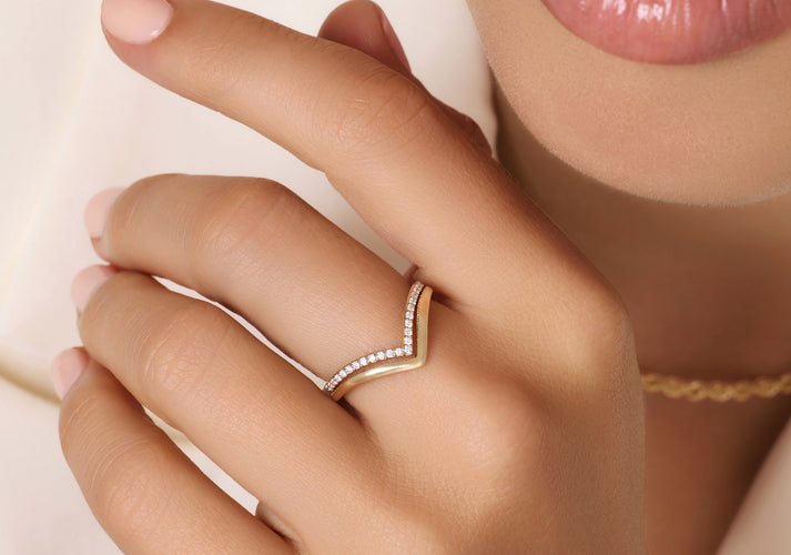 Tov Essentials Diamant Wishbone Ring (0.10 Ct) 14 Karaat Goud Met Diamanten