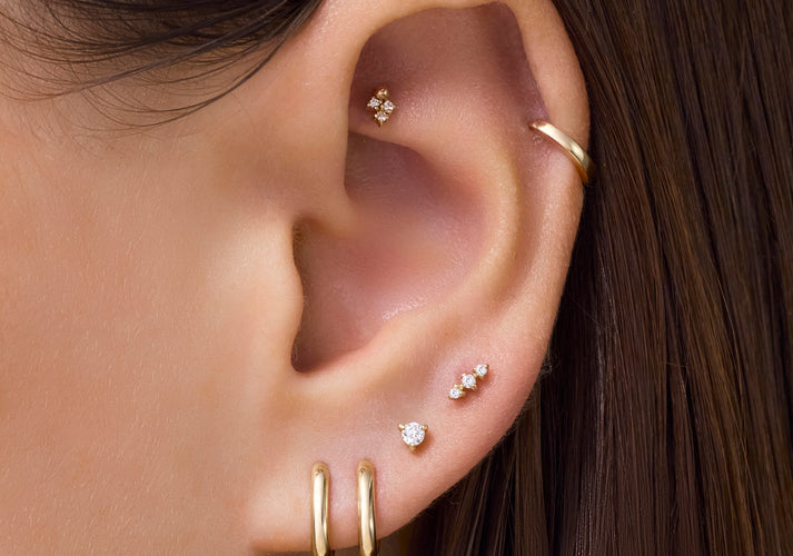 Tov Essentials Drievoudige Diamant Staaf Piercing (0.02 Ct) 14 Karaat Goud Met Diamanten