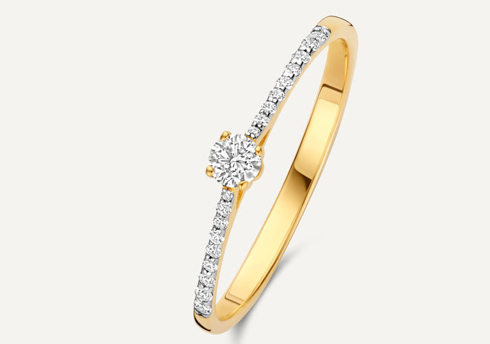 tov essentials Four Prong Diamant Solitair Pavé Tapered Ring (0.20 ct) 14 Karaat Goud met Diamanten