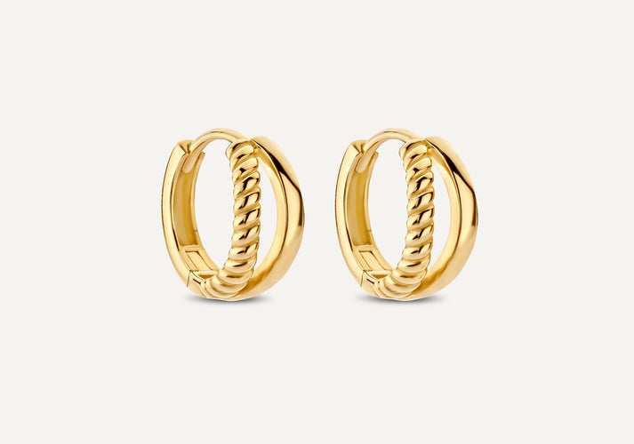 tov essentials Gedraaide Dubbele Huggie Hoops (12mm) 14 Karaat Goud