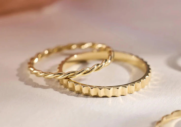 Tov Essentials Gedraaide Eternity Ringen Set 14 Karaat Goud